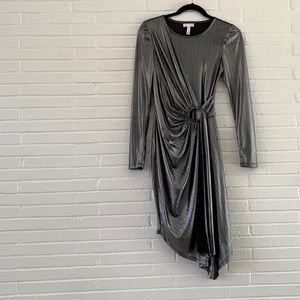 Chic & sophisticated Leith dress, XS ,  silver/metallic.